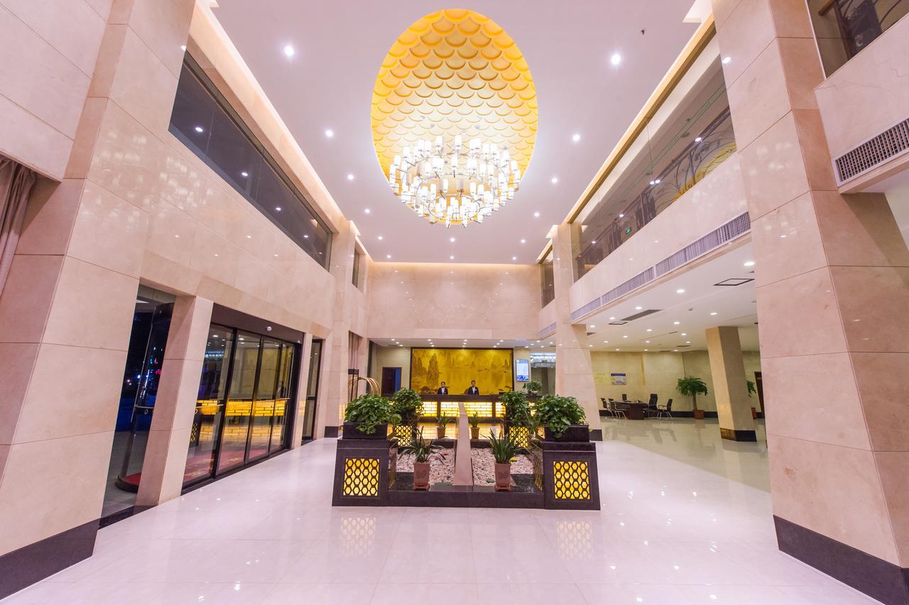 גווילין Mingfeng International Hotel מראה חיצוני תמונה