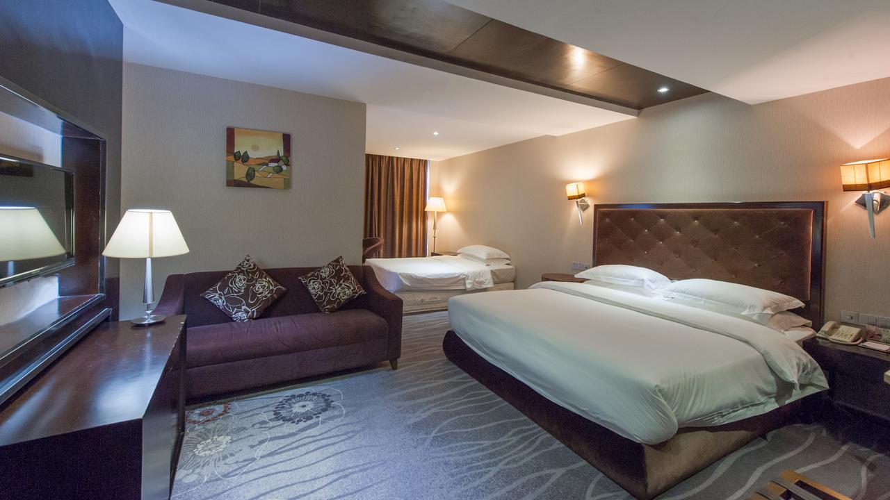 גווילין Mingfeng International Hotel מראה חיצוני תמונה