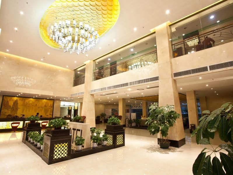 גווילין Mingfeng International Hotel מראה חיצוני תמונה