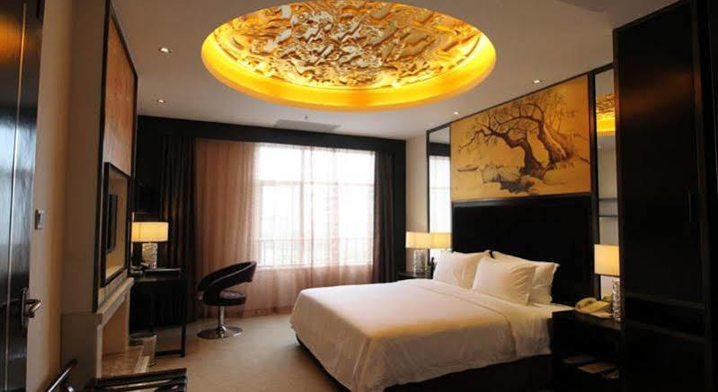 גווילין Mingfeng International Hotel מראה חיצוני תמונה