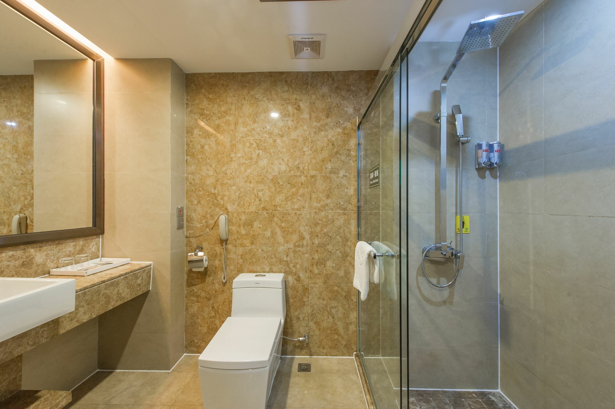 גווילין Mingfeng International Hotel מראה חיצוני תמונה